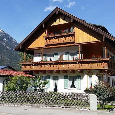 Gaestehaus Ferienglueck Grainau Exterior photo